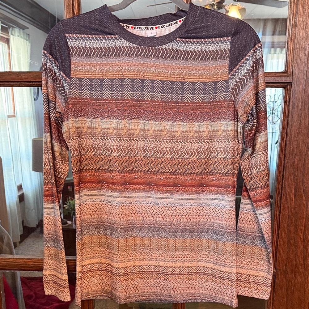 Exclusive Womens Long Sleeve Tribal Geometric Stripe Print Top Rust Brown‎ Small